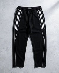 Streetwear joggers — Technical Flat Lay | Generated by Modelize